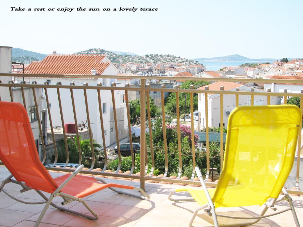 Apartment Perkov Tribalj Oda fotoğraf