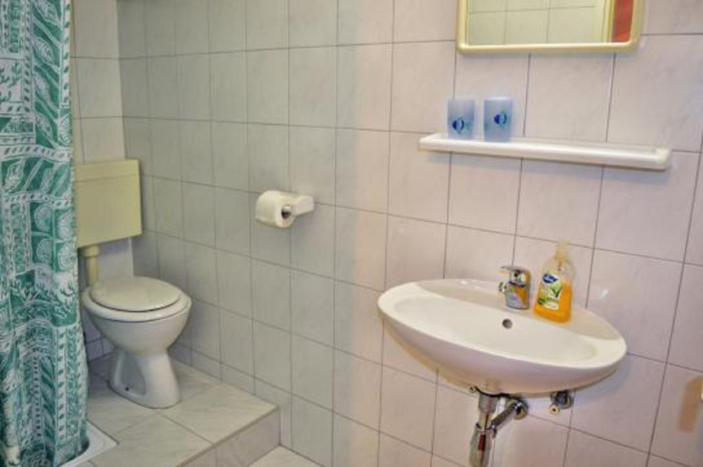 Apartment Perkov Tribalj Oda fotoğraf